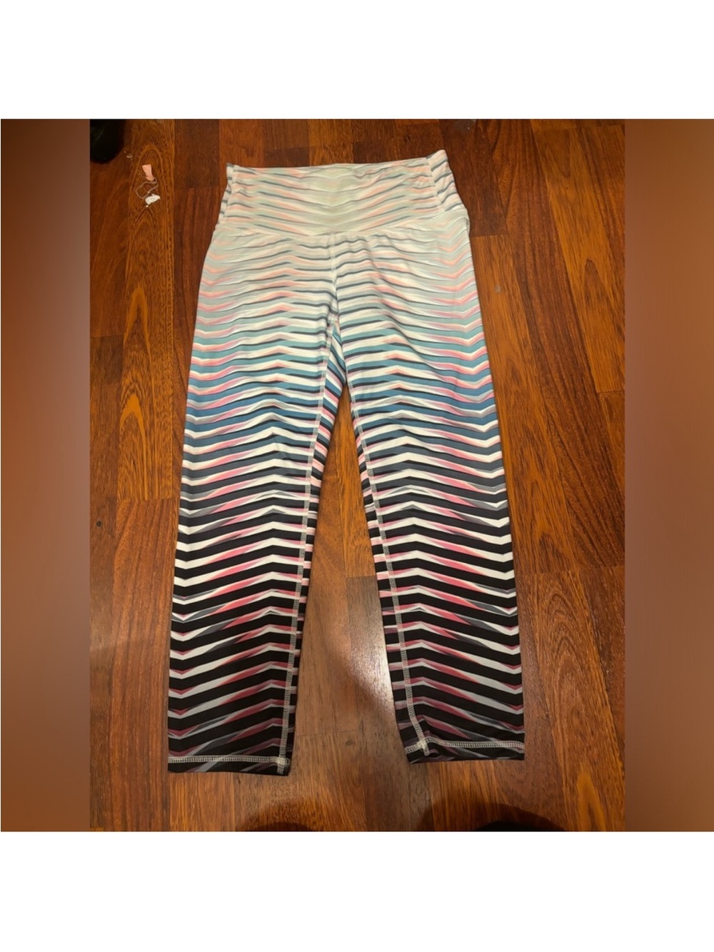 Athleta chevronGradient Leggings - Pink, Blue, Black